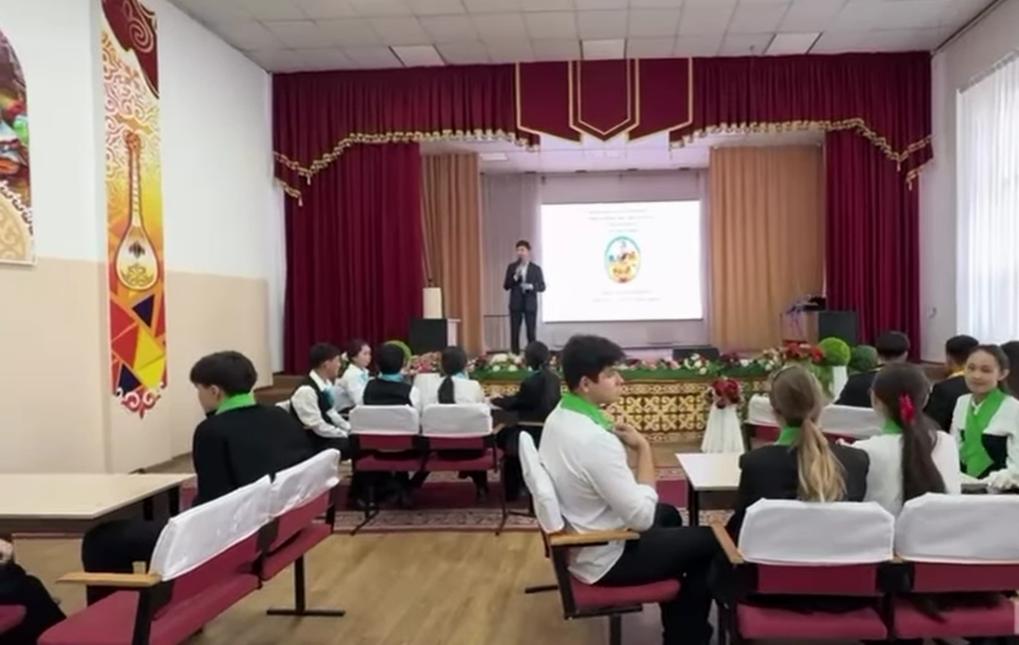 11-сынып оқушылары арасында “Тарих Quiz” интеллектуалдық ойыны